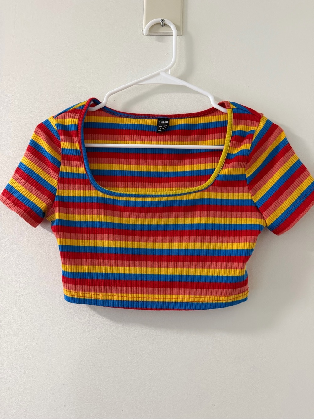 SHEIN Crop Top Women Medium Multicolor Like New Rainbow Ribbed Scoop Neck Stripe